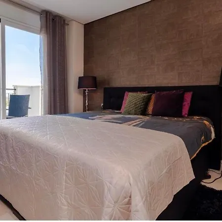 High-end Luxury With Views And Golf Apartment *