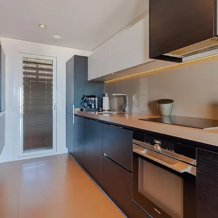 High-end Luxury With Views And Golf Apartment *